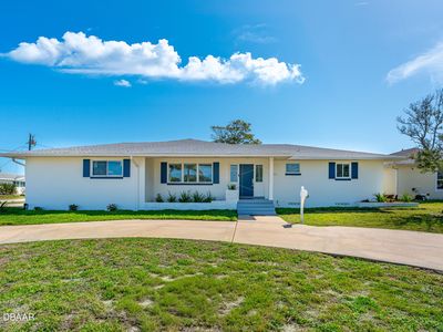 2111 S Peninsula Dr