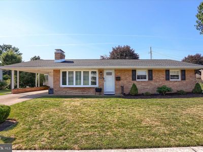 212 W Courtland Ave