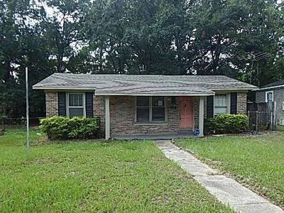 2301 N McVay Dr