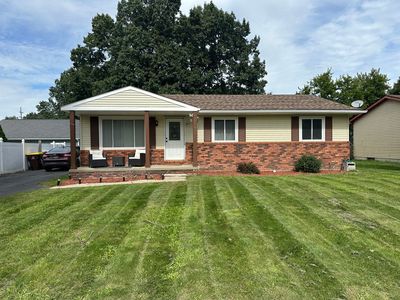 Property at 823 E Unadilla St, Pinckney, MI