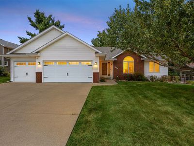 2822 Oak Crest Ct NW
