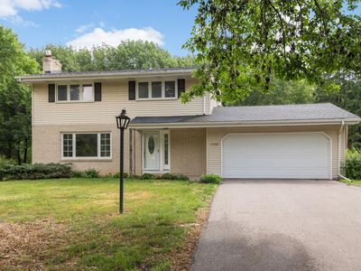 10928 London Dr