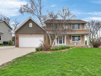 704 SW Maplewood Dr