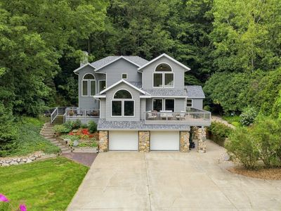 677 Tuttle Rd