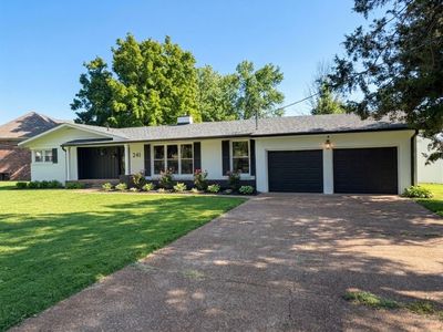 110 Walnut Dr
