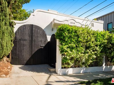 1240 N Spaulding Ave