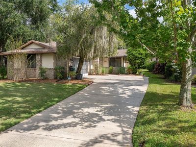 Property at 103 Waterwood Dr, Yalaha, FL