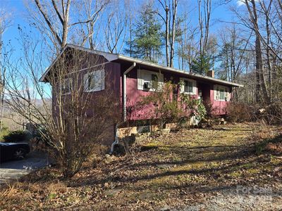 211 Holly Mountain Ln