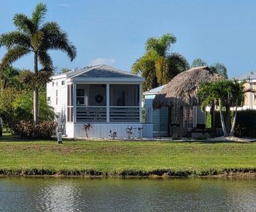 617 SW 34th Cove