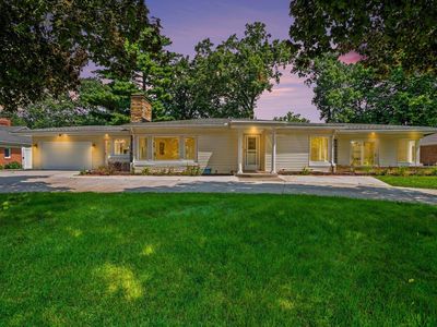 2030 Greenleaf Blvd