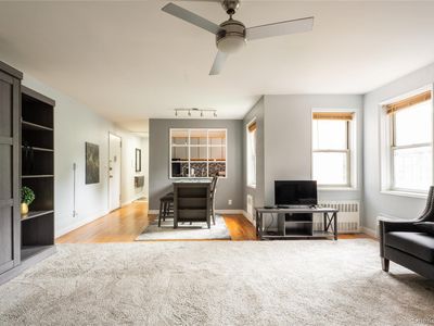 611 PALMER RD #5T