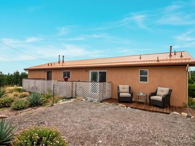 2 Walker Ct