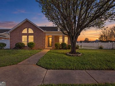 87 Park Ln