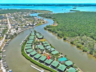 305 Storter Ave N APT 5