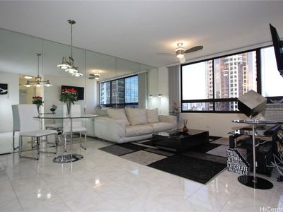 876 Curtis St APT 1602