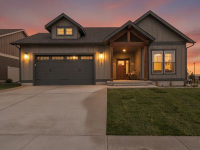 2754 Lone Chief Loop