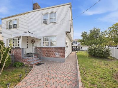 120-02 Inwood St #1