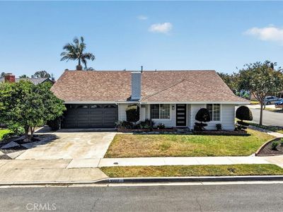 10807 Mitchell Dr