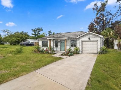 3963 Neptune Dr SE