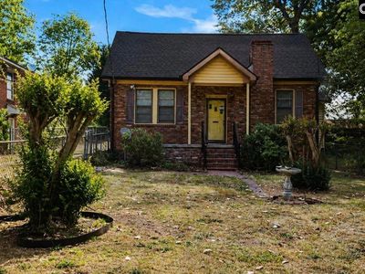 3838 Wellesley Dr