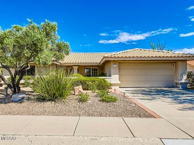 917 E Royal Ridge Dr