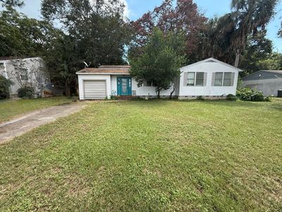 215 Highway Ave