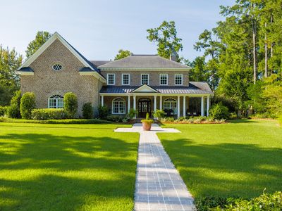 4237 Whisperwood Cir