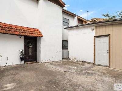 3744 Boca Chica Blvd APT 104D