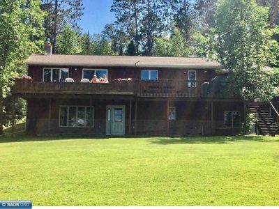 9063 E Wakemup Village Rd