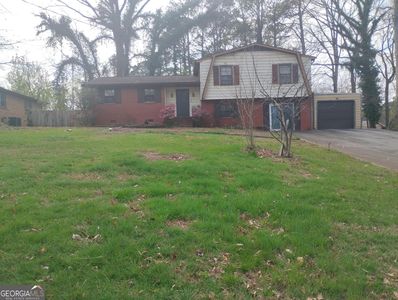 2837 Pebble Dr