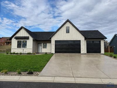 4425 Augusta Dr