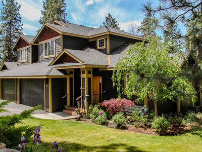 5060 Swallow Ct