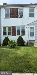 1302 Cypress Ave