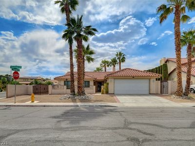 4865 Illustrious St