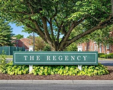 164 Regency Park Dr