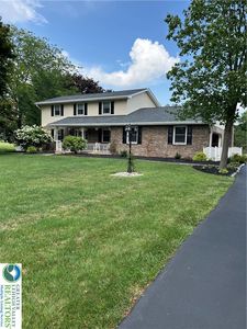 634 Gladys Dr