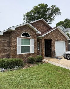 2221 Monahan Ct