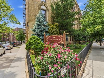 8374 Talbot Street #4D