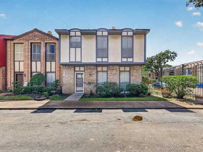 7700 Creekbend Dr APT 49