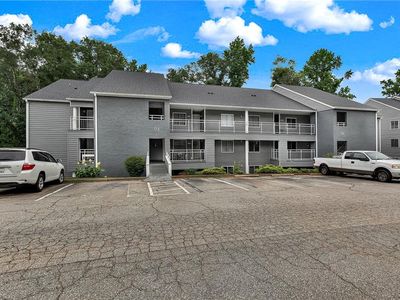 312 Northlake Dr