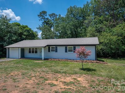 413 Bell Rd