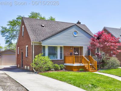 2612 N Wilson Ave