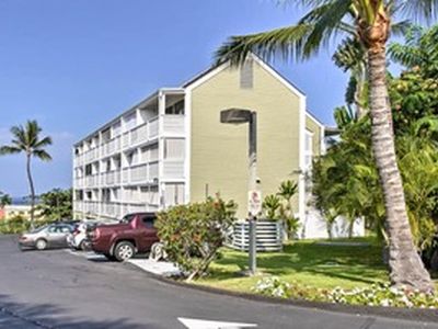 75-5680 Kuakini Hwy APT 303