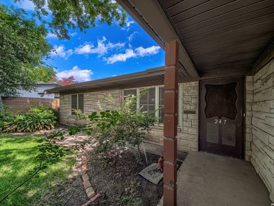 247 Tophill