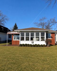 5435 Pointe Dr