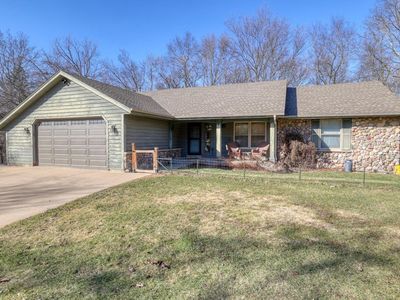 W276S4440 Elk Valley COURT
