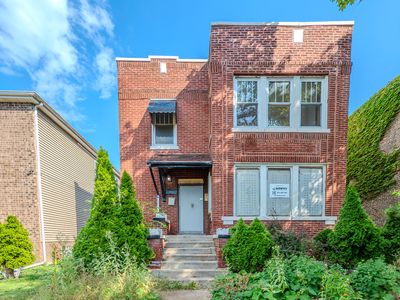 Property at 7951 S Clyde Ave, Chicago, IL