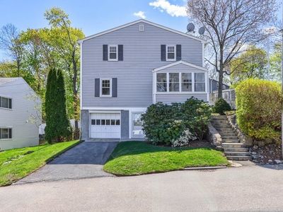 55 Loring St