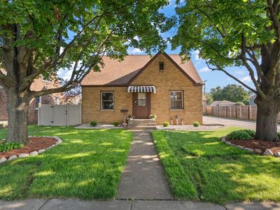 2937 Condit St