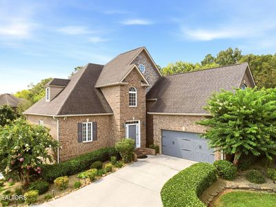 765 Deep Woods Ln
